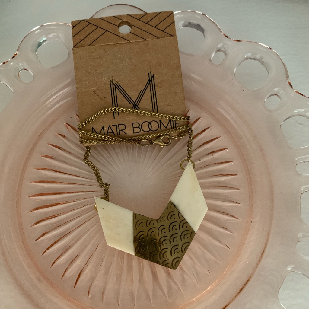 Nwt Matr Boomie Brass Necklace 22$